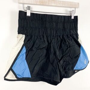 Free People Movement Way Home Colorblock Shorts Athletic Black Blue White -‎ M